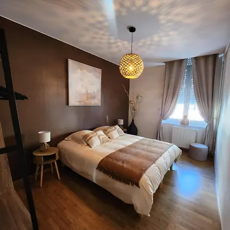 De Charme Au Centre D'arras Apartman *